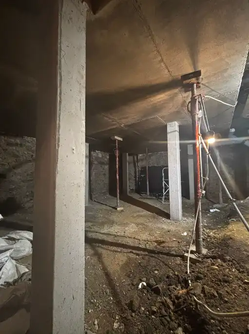 Reprise d’un plancher existant de cave d’un bâtiment haussmannien et réfection d’étanchéité — Paris (75)