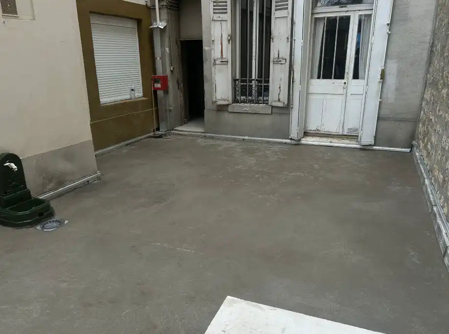 Reprise d’un plancher existant de cave d’un bâtiment haussmannien et réfection d’étanchéité — Paris (75)